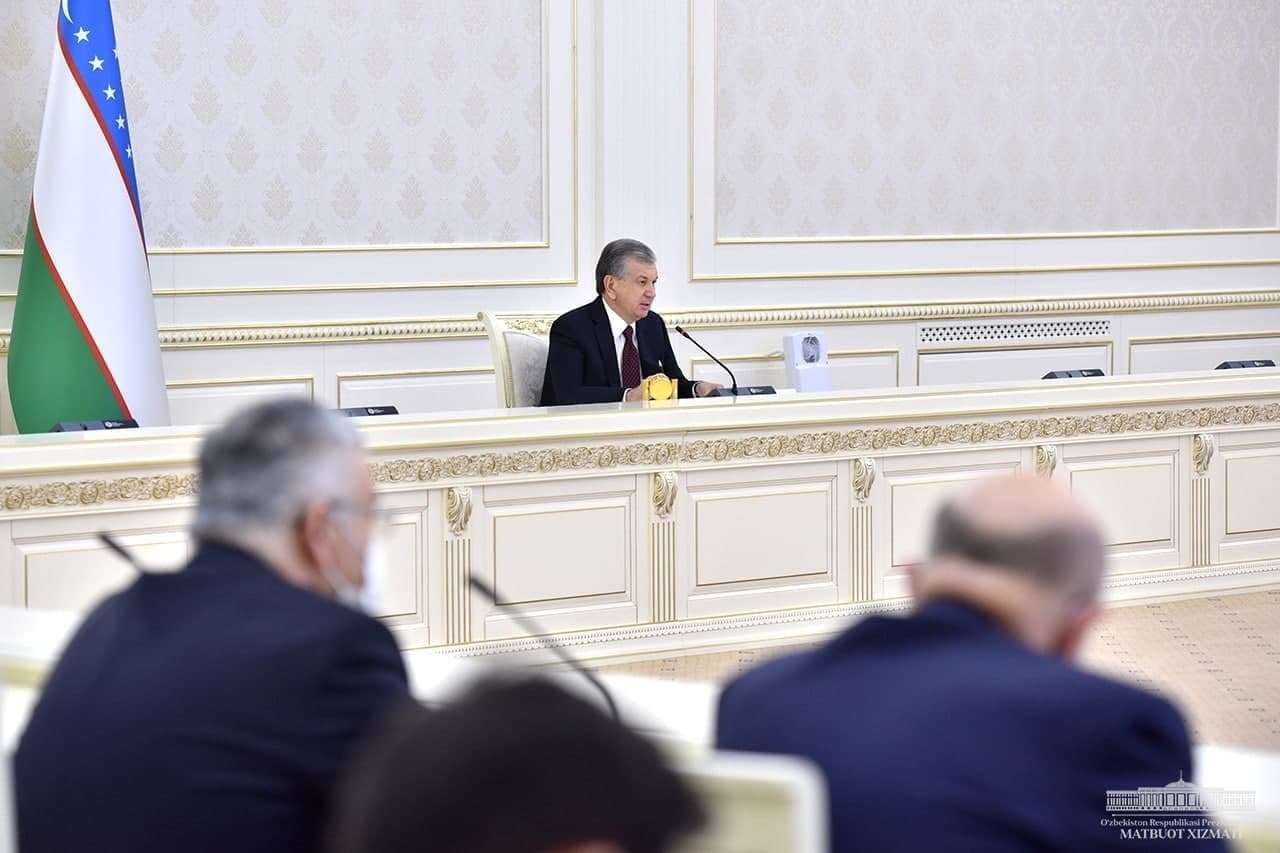 0-1613029413-yuliana-post-material