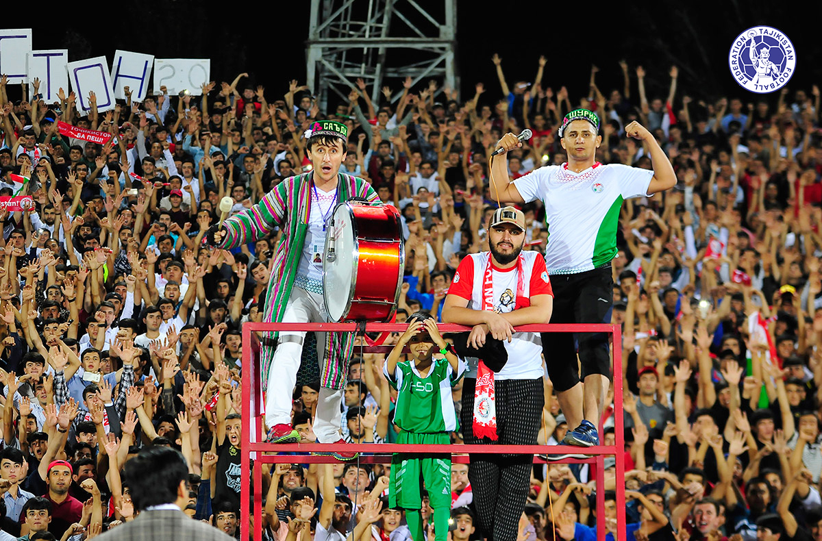 tajikistan-fans