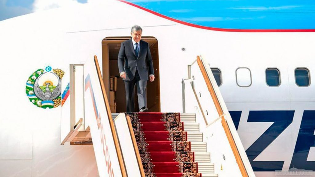 9183-1618311174-kamila-post-material