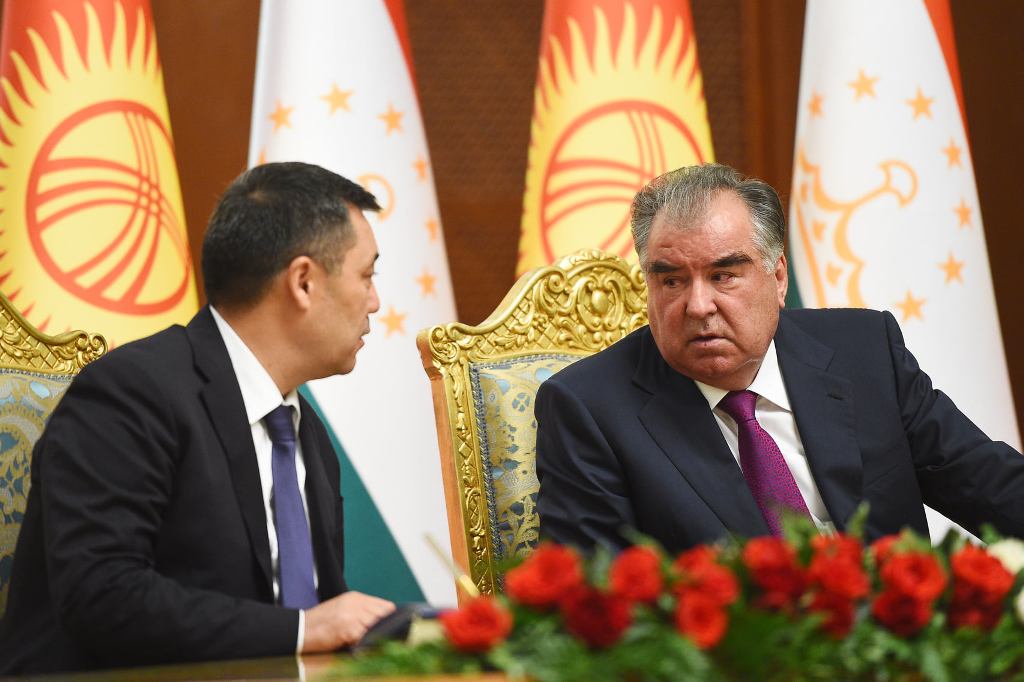 209762175_5698006613602811_410803006168930345_n