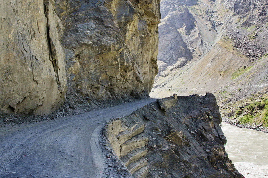road-to-khorog4
