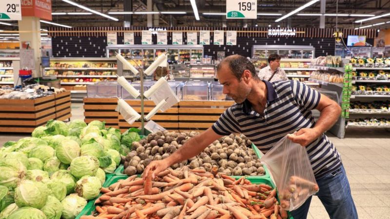 _119536148_gettyimages-1233711701