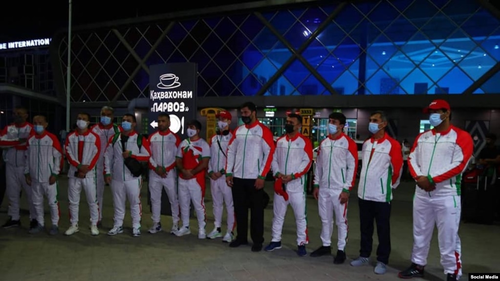 e5242fb2-6003-4466-bec7-4b947850c619_w1023_r1_s