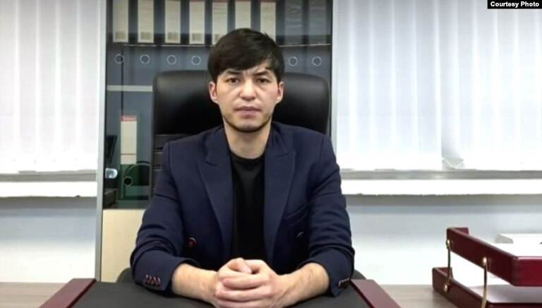 4bef33ff-f5d3-4f54-85ae-91a36cb18991_w1597_n_r1_st