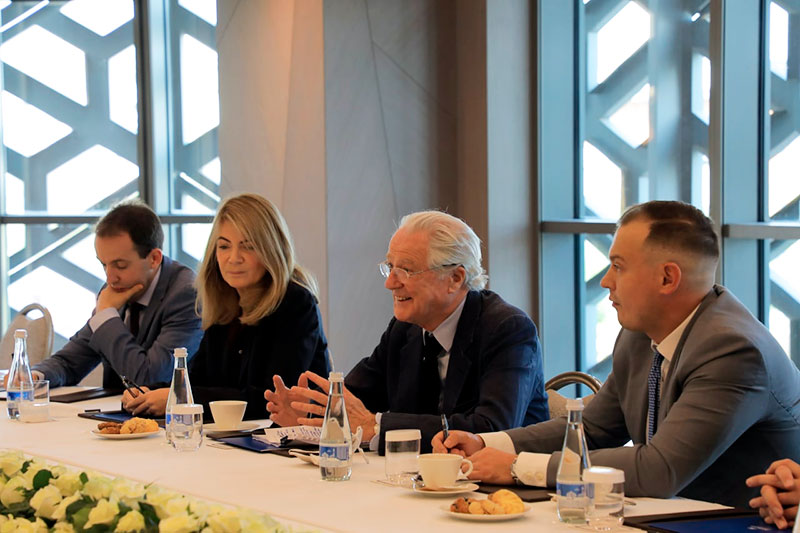 5560db54-79ee-4cd0-af18-15a955376c1f