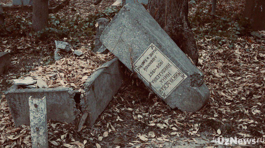 uzbekistanzabroshennyemogilytashkenta