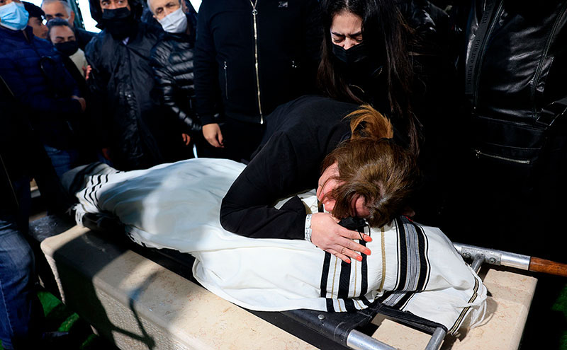 b00d6f6c-5cc9-4a93-96ab-653c1d5dbe0e