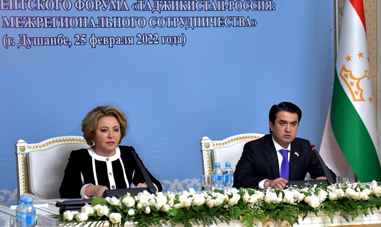 Rustami-Emomali-va-Valentina-Matvienko-1
