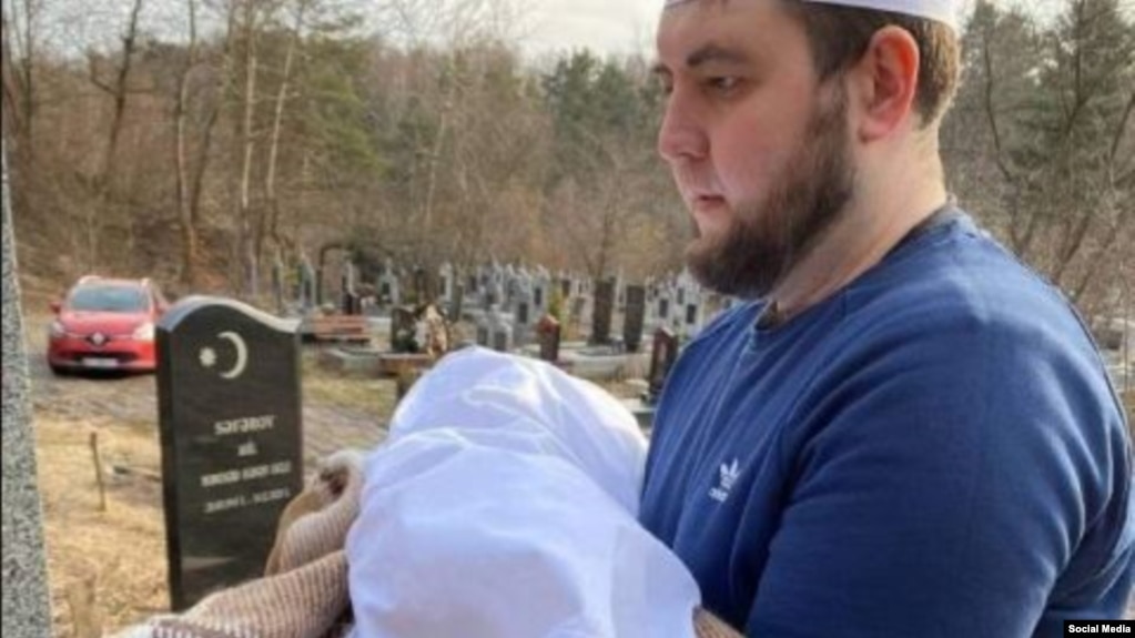 01ef0000-0aff-0242-d76c-08d9fe9b9fb9_w1023_r1_s