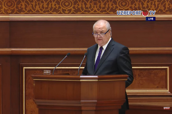 VaDRq216474970861625_b