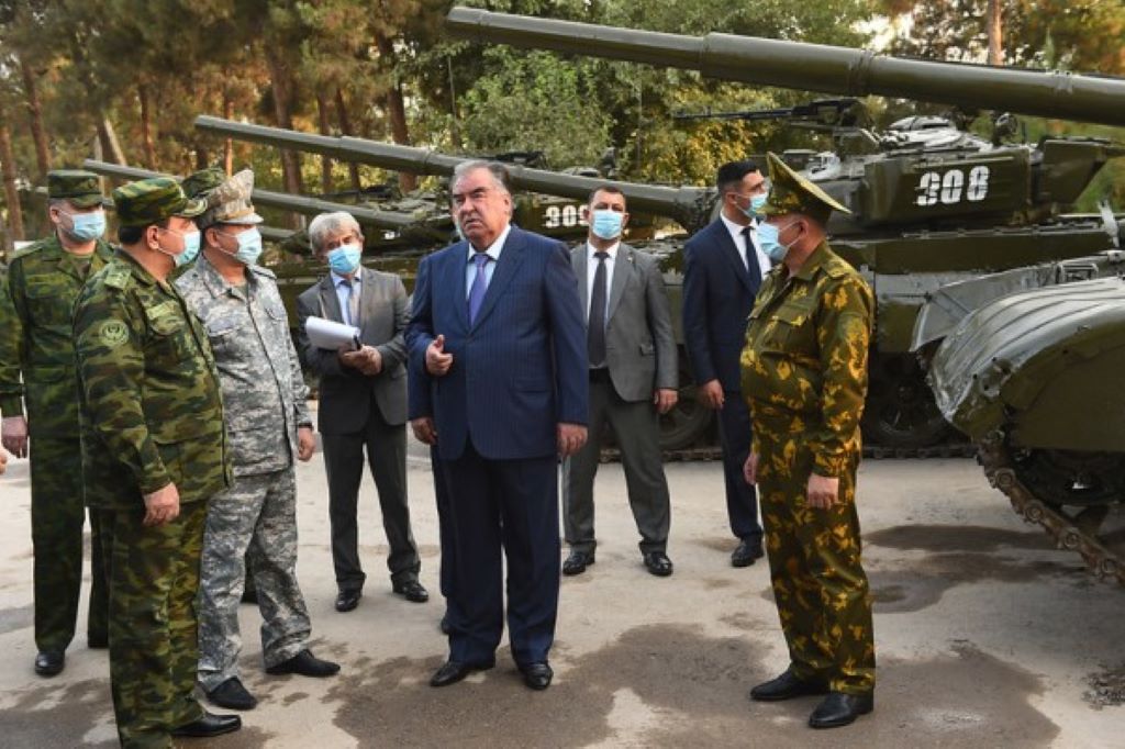 President-Emomali-Rahmon-Visits-Border-Detachments-in-Panj-and-Mir-Said-Ali-Hamadoni-Districts