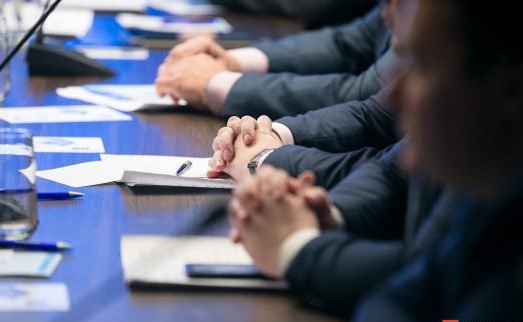 e4fe9bdacb323e3a07ff32394d638602