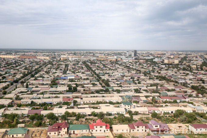 sDZ9a316569449944468_b