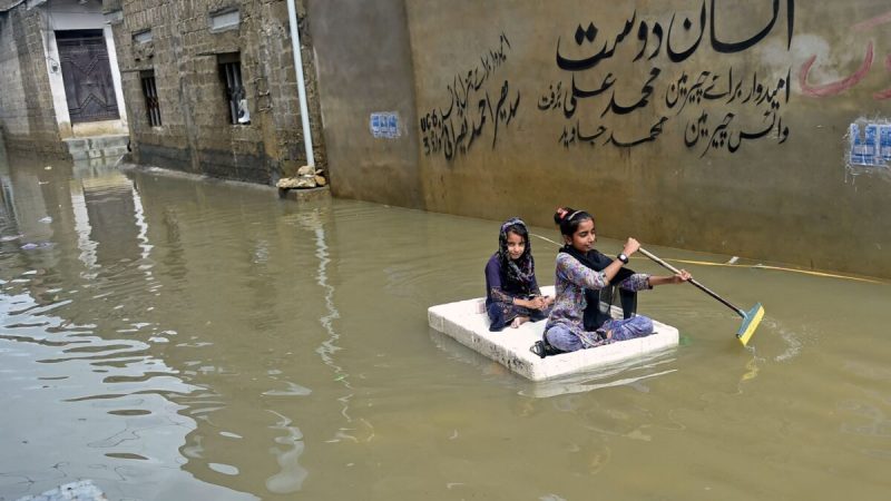 pakistan-flooding-1200x800-1-800x450