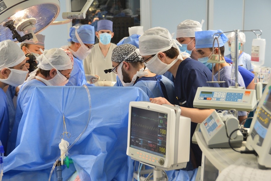 qkqufW15185998679790_l