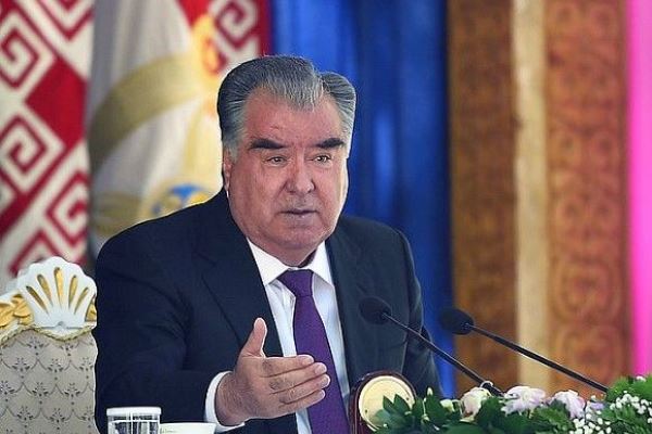 Peshvoi-millat-Emomali-Rahmon