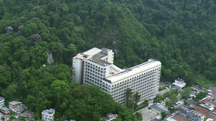 hde-pokhoronjat-pele-61_main