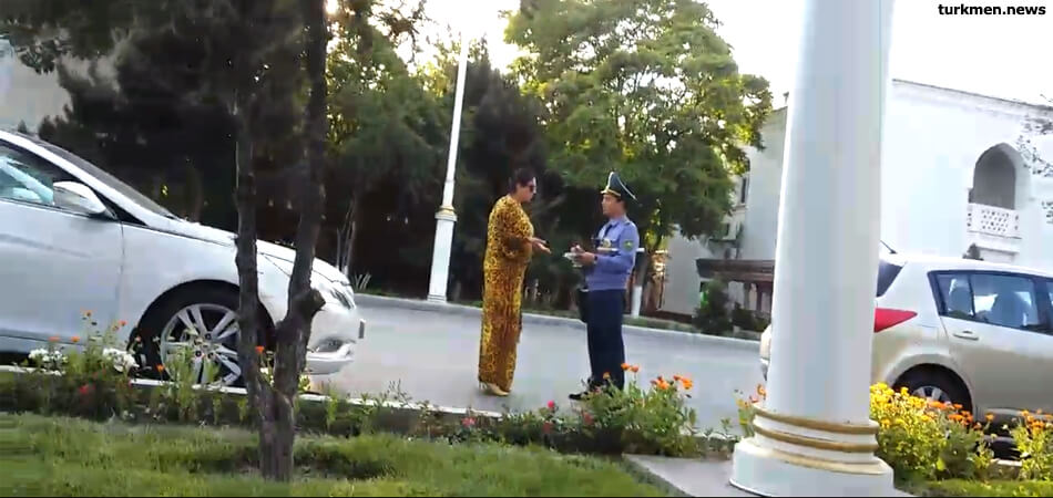 women_banned_driving_Turkmen