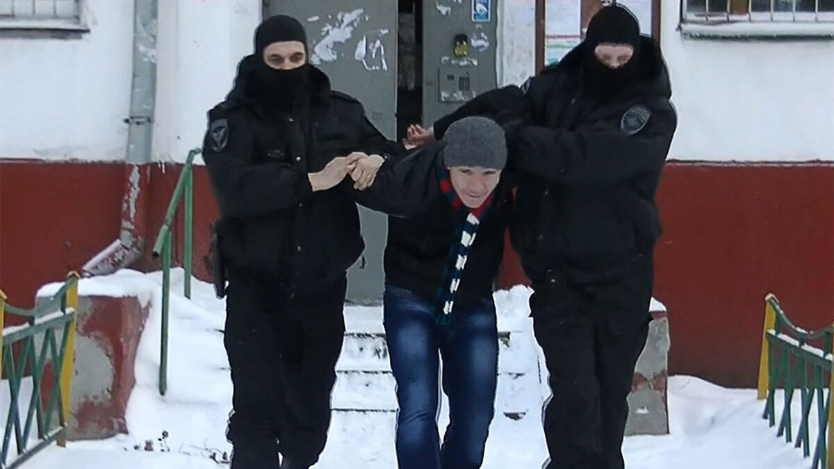 Zaderzhanie-podozrevaemyh-sotrudnikami-MVD