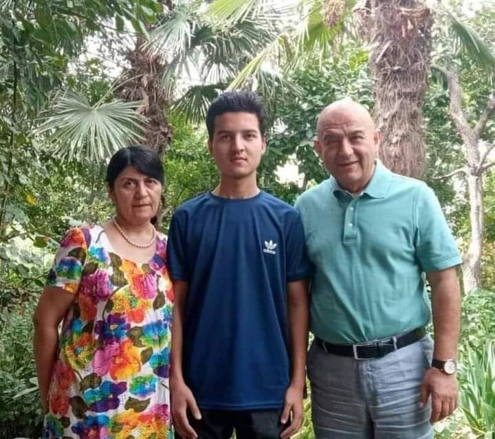 photo_2023-04-14_08-40-00