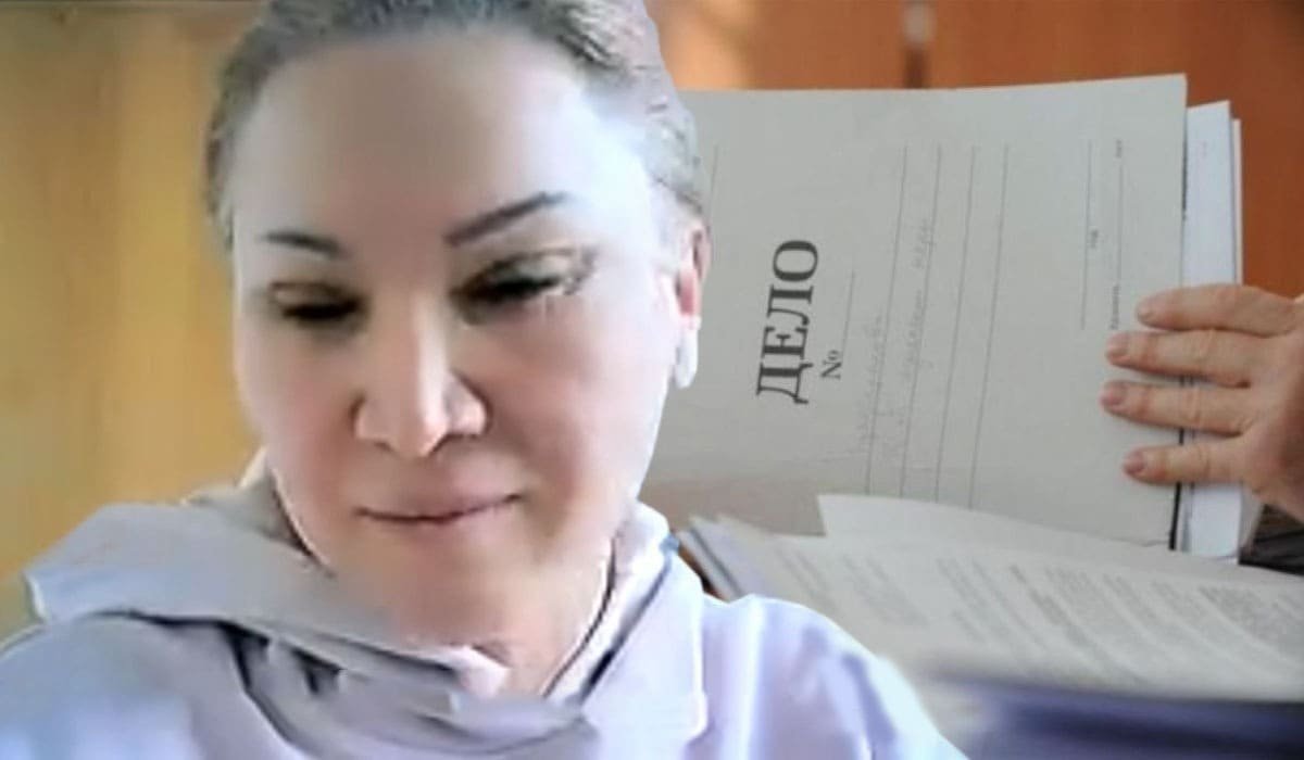 6453689785bd4389216978