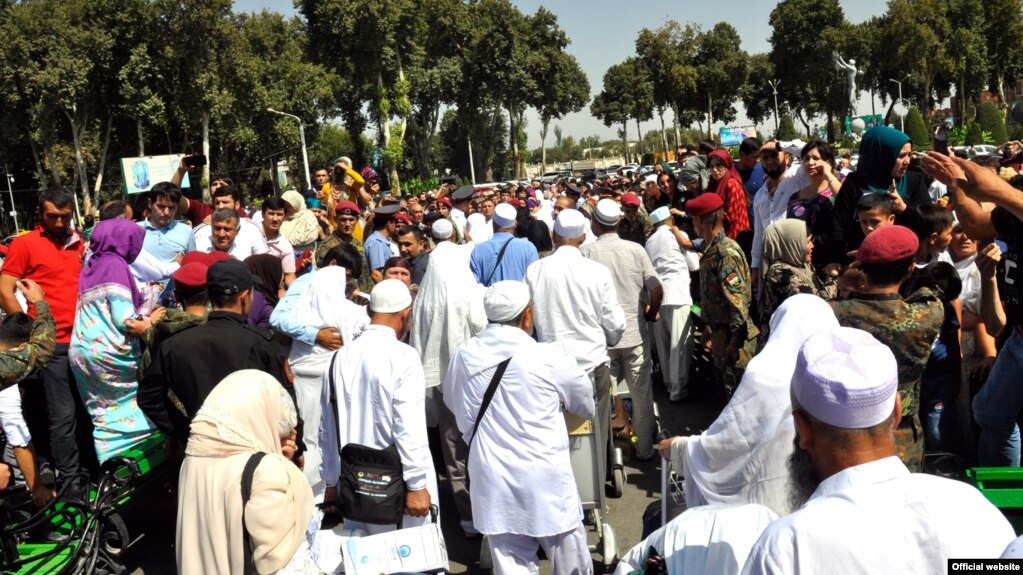 271B573B-088D-4178-A259-D958F0CFAA00_cx0_cy6_cw0_w1023_r1_s