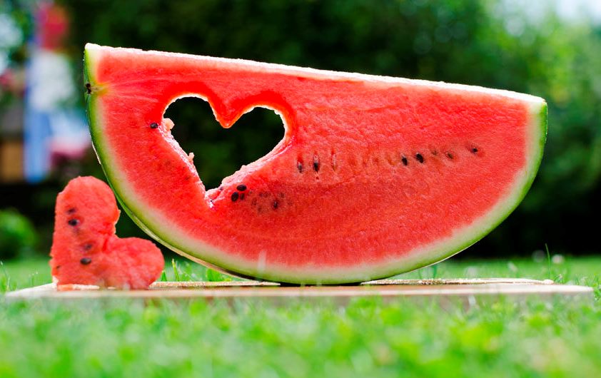 nacionalnyj-den-arbuza-v-ssha-bg-1140x530