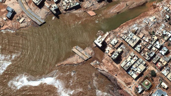 058cf74-230913201132-05-libya-flood-slider-after1