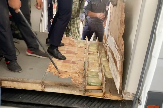 Y9ZTJZ16966070892527_b