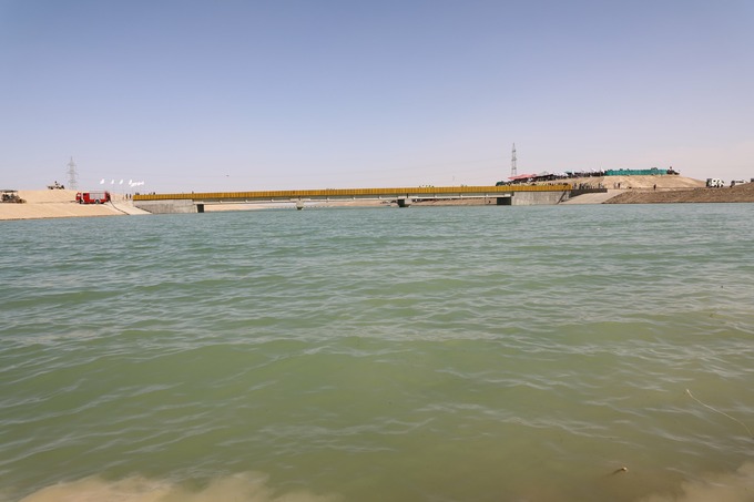 dYu8BV16971096447270_b