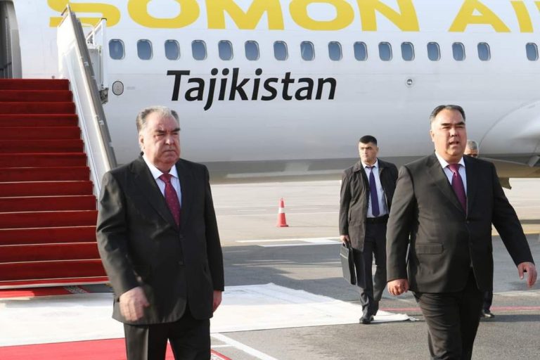 prezident-dar-su-d-768x512