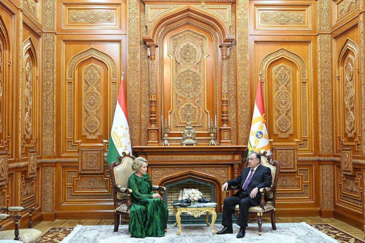 photo_2024-10-10_19-23-04