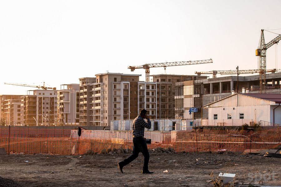 9ruGkW15871323403254_l