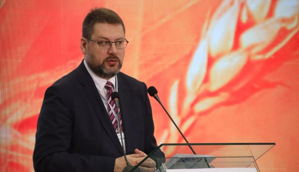 0QNnchnAm2g7VqbY_s1XHqfzFz2UVspJ