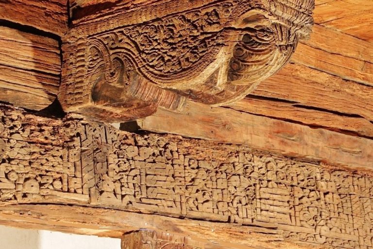 Таджикистан в «Царстве резного дерева»