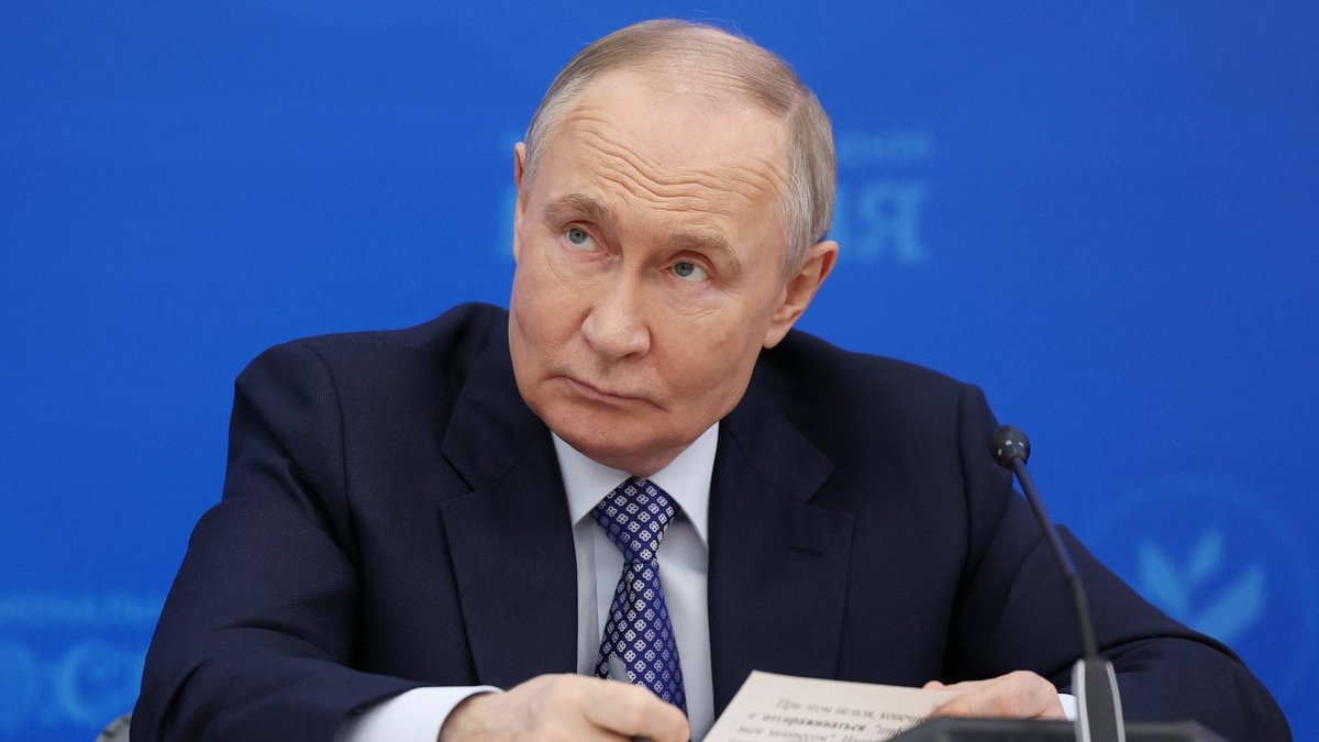 166c3a90-d5fa-42e5-9c7f-030c8127e9ca