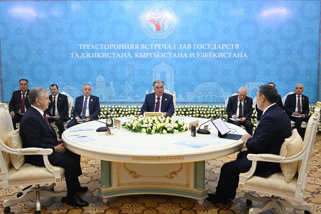 photo_2025-04-01_13-29-34