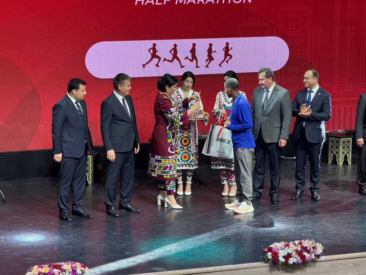 photo_2025-04-19_17-27-52