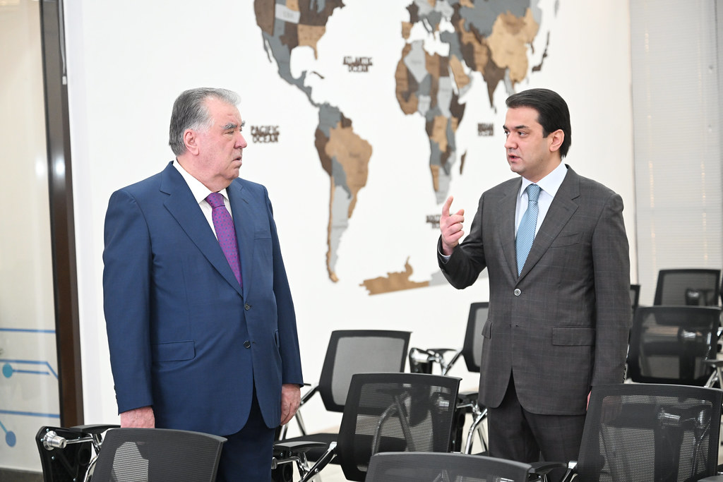 54601307361_6fde0f4d6a_b