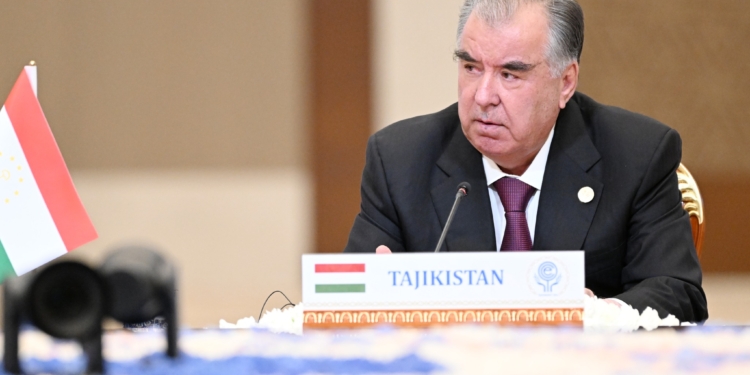 400154159_759845699519495_4284185985385201944_n-750x375