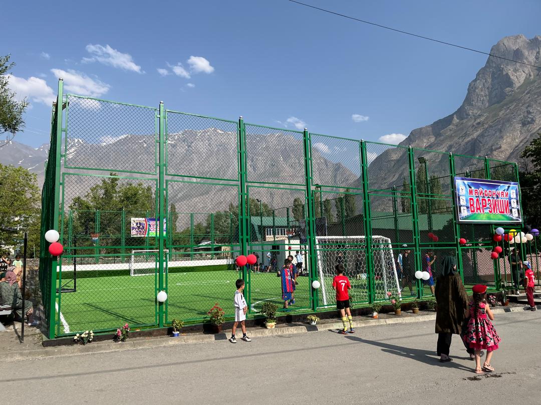 b7240951-c94a-40ef-a909-78ca1dec1778