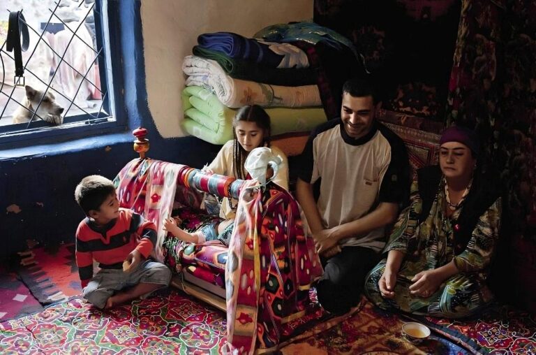 Благотворительные организации Таджикистана. Куда обратиться в критической жизненной ситуации?