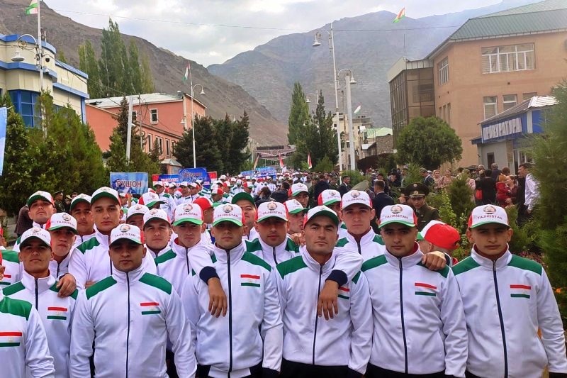 Ruzi-davatshavanda-dar-VMKB-hizmat