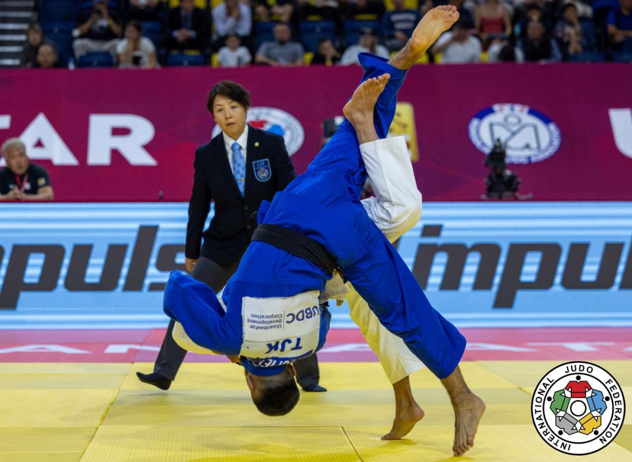 photo_2025-11-11_15-11-39