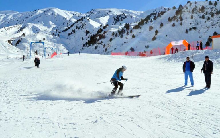 Зимний отдых в Таджикистане: где восстановить силы и насладиться природой?