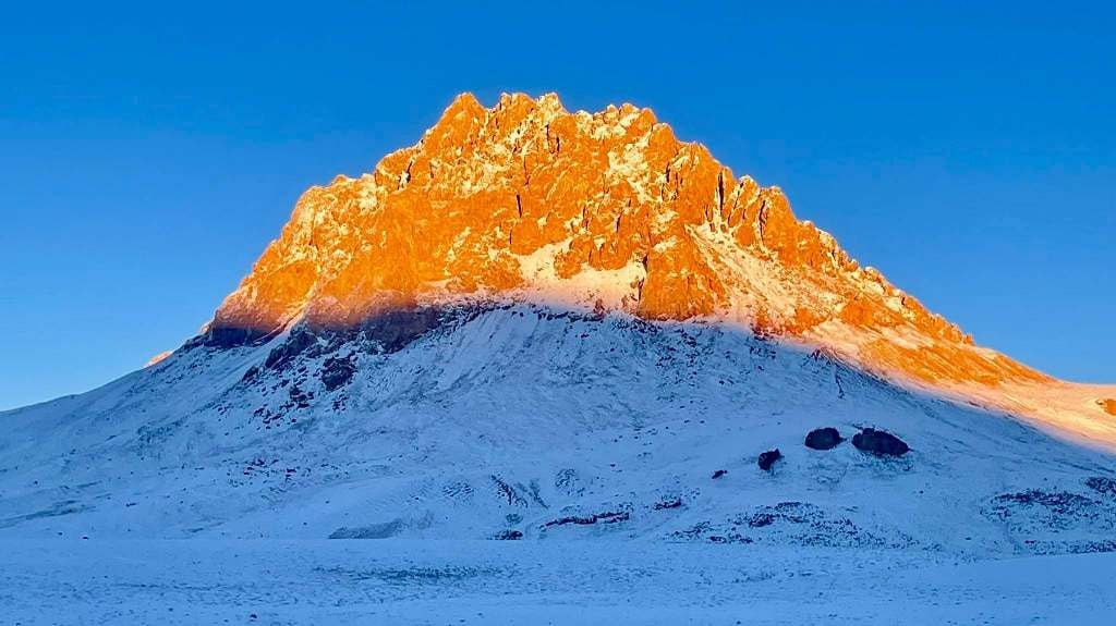 photo_2025-12-12_18-30-04