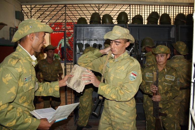 Пограничники Таджикистана нейтрализовали вооружённое нападение с территории Афганистана: погибли два офицера
