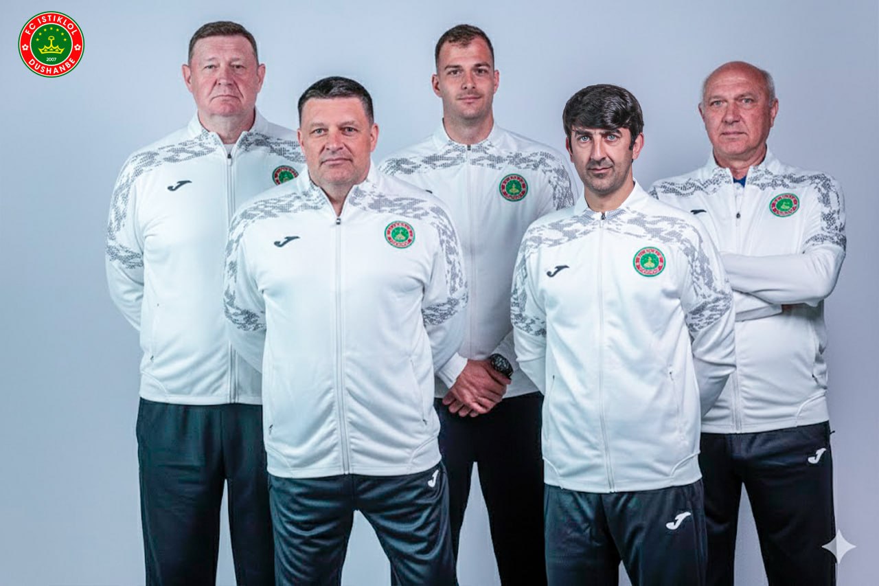 Тренерский штаб Истиклола Тренерский штаб Истиклола