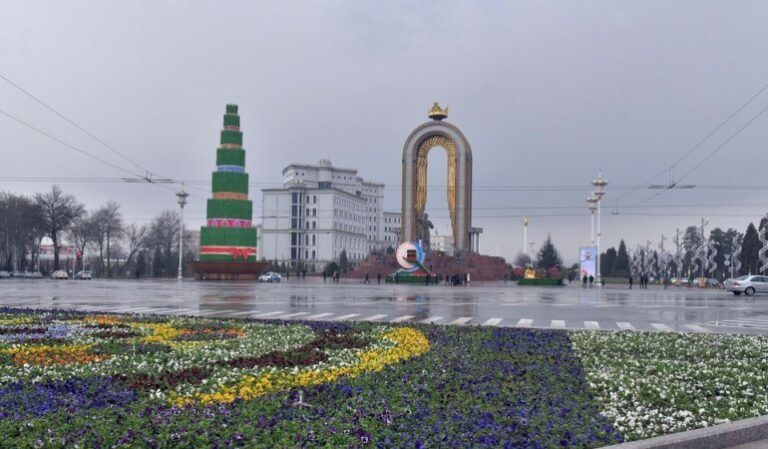 Абрнок ва баъзан борон меборад. Ҳавои рӯзҳои ҷашни Наврӯз дар Тоҷикистон