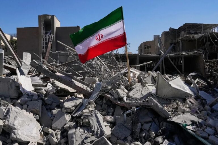 Tajik experts predict prolonged conflict as U.S. and Israel wage war against Iran